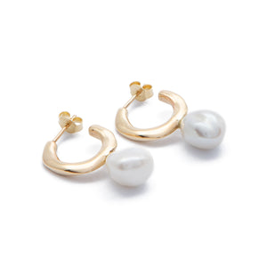 Wave Hoops Pearls ~ Gold
