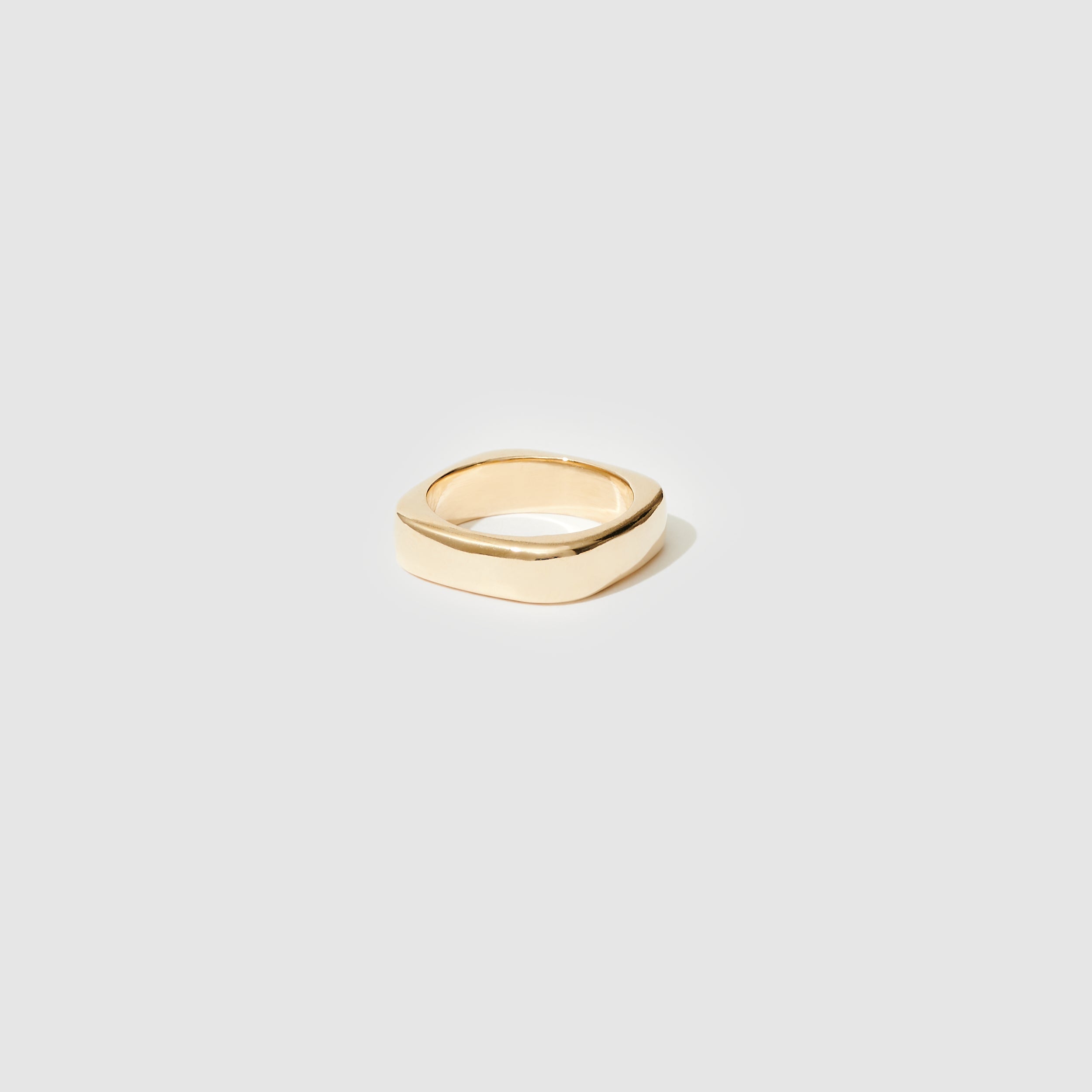 Poolside Ring ≈ Polished 9ct Yellow Gold