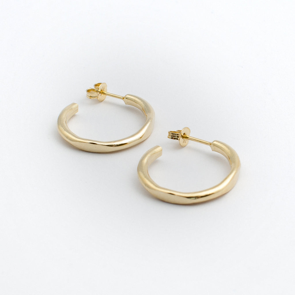 Circle Hoops ~ Gold