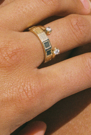 Plaza Ring ≈ 9ct Yellow Gold