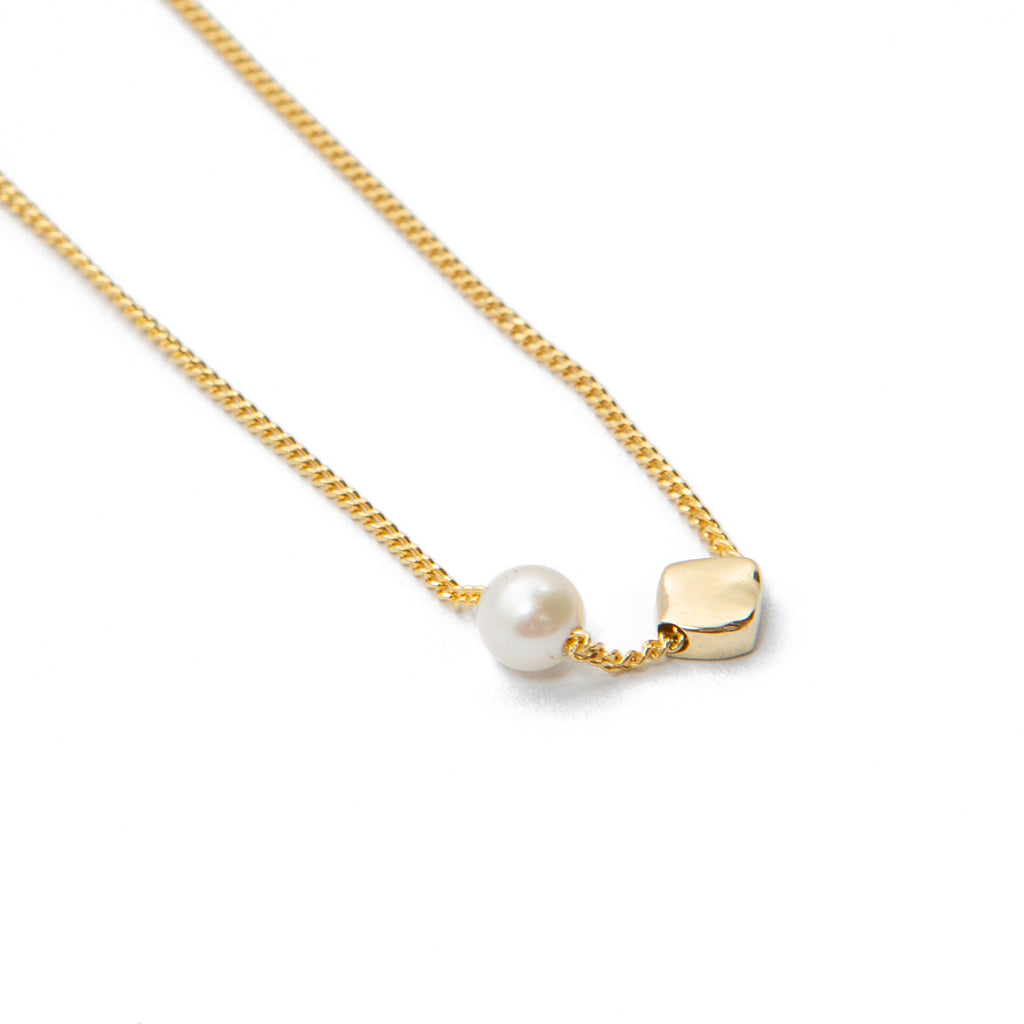 Pearl Necklace ~ Round Akoya Pearl