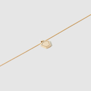 Protection Pendant ≈ 9ct Yellow Gold